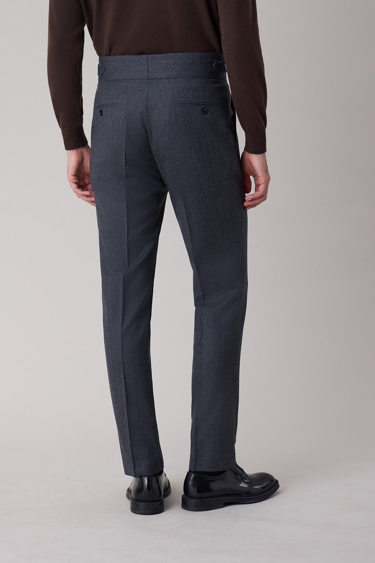 Costume croisé Svalen en laine vierge