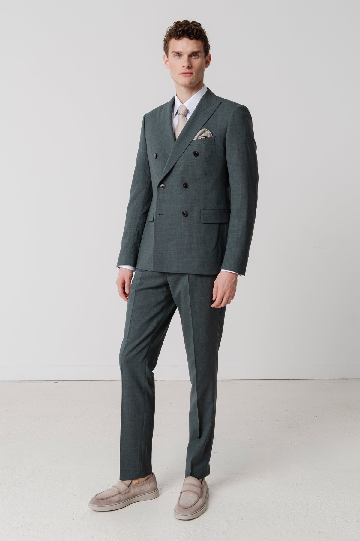 Costume croisé Odeon en laine vierge