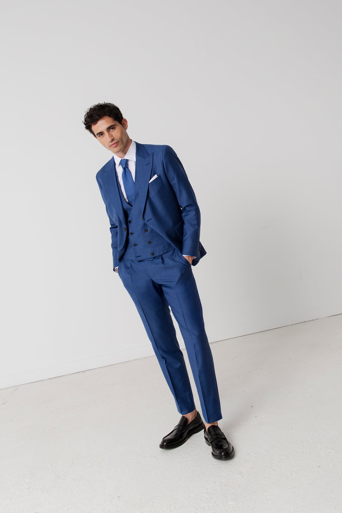 Costume Mistral col pointe en laine vierge