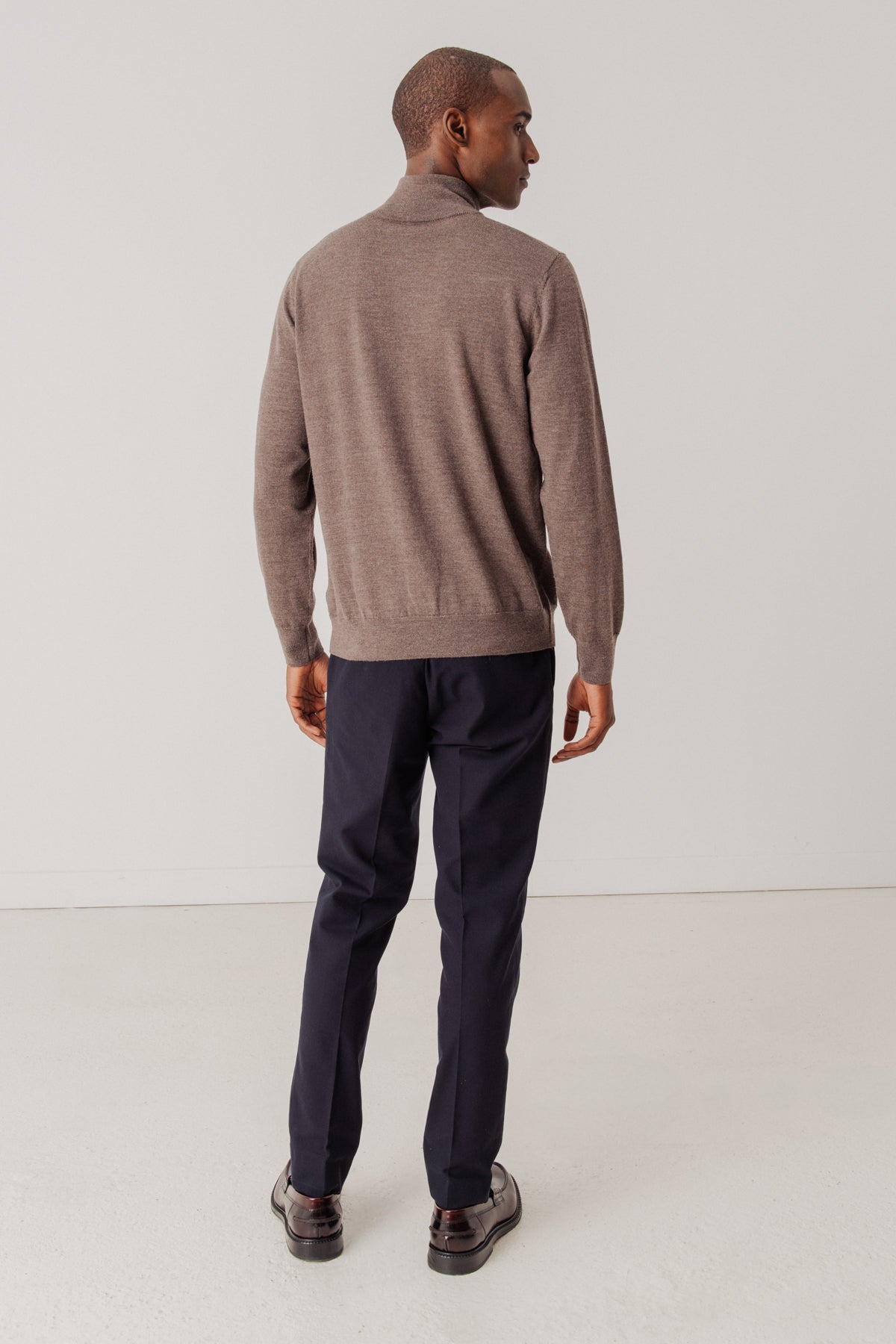 Pull Alistair en laine merinos marron