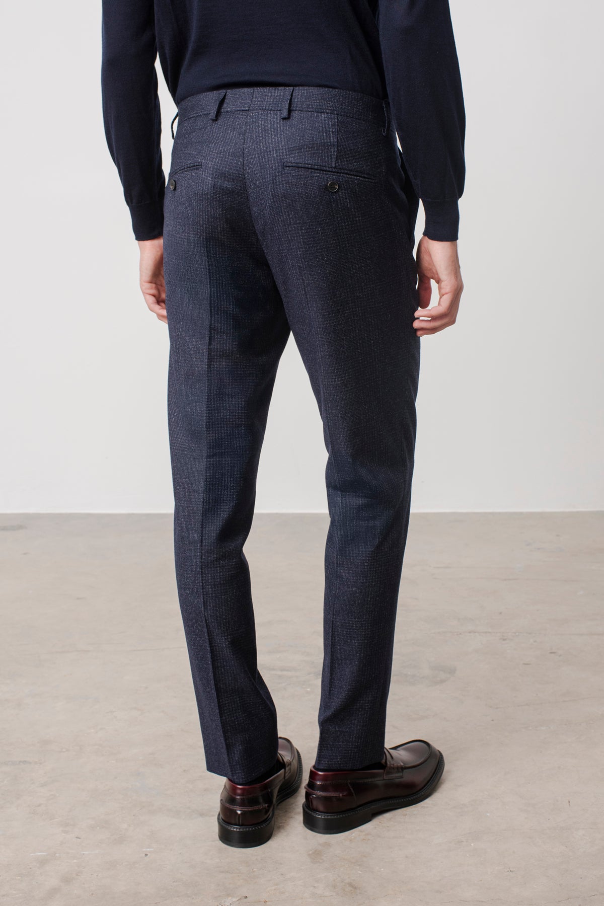 Costume droit Chester en laine vierge.