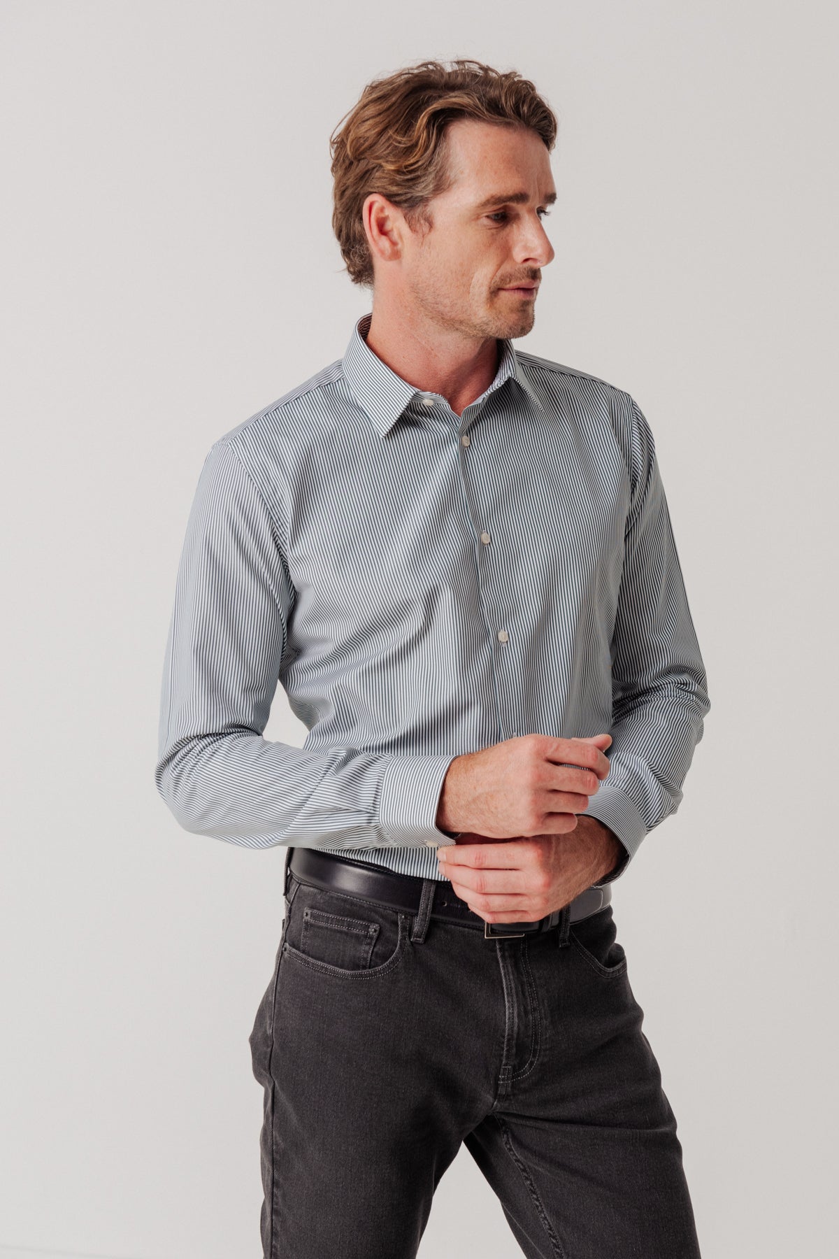 Slim Pipeline Green Shirt with French Collar