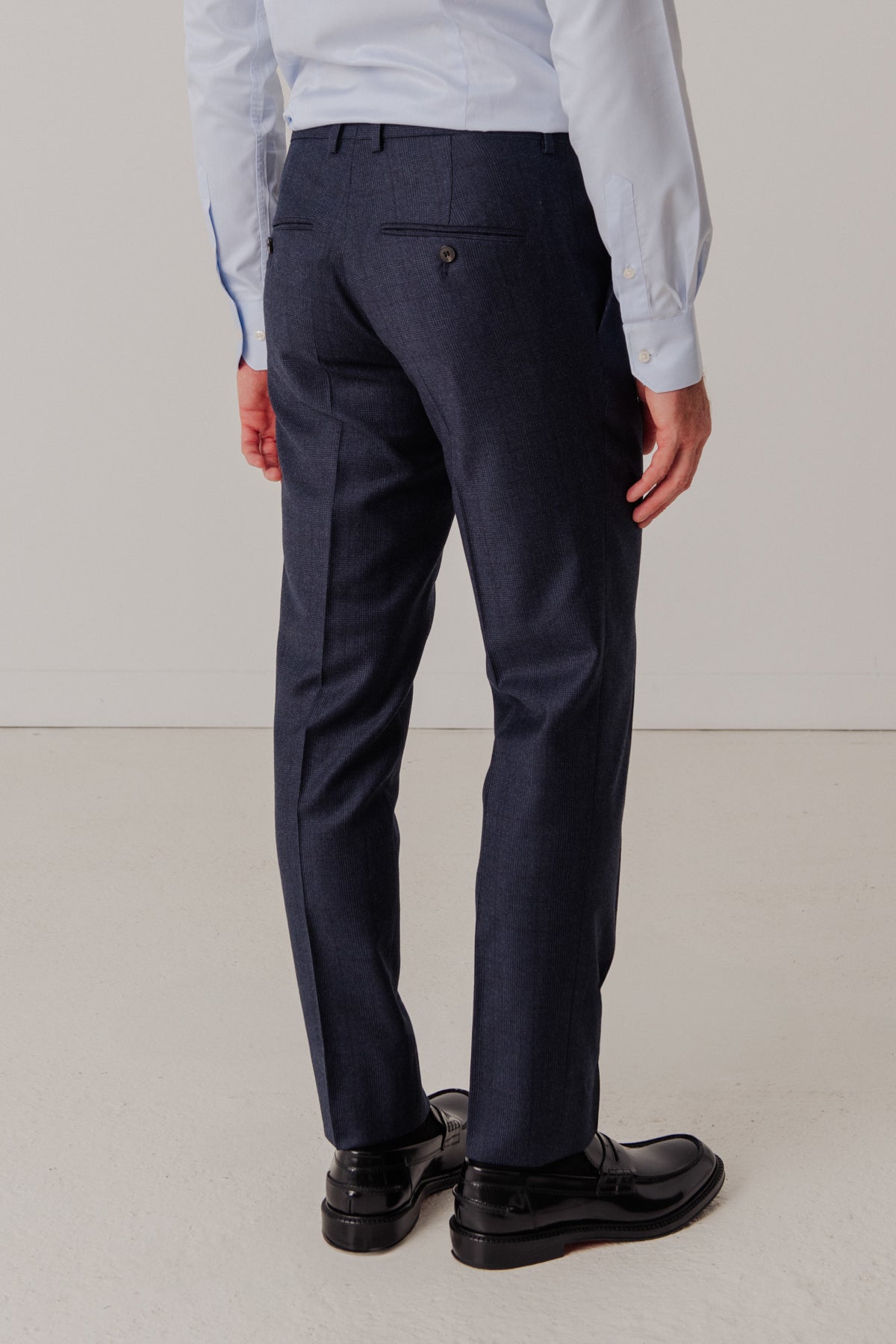 Lochness Prince of Wales suit in virgin wool