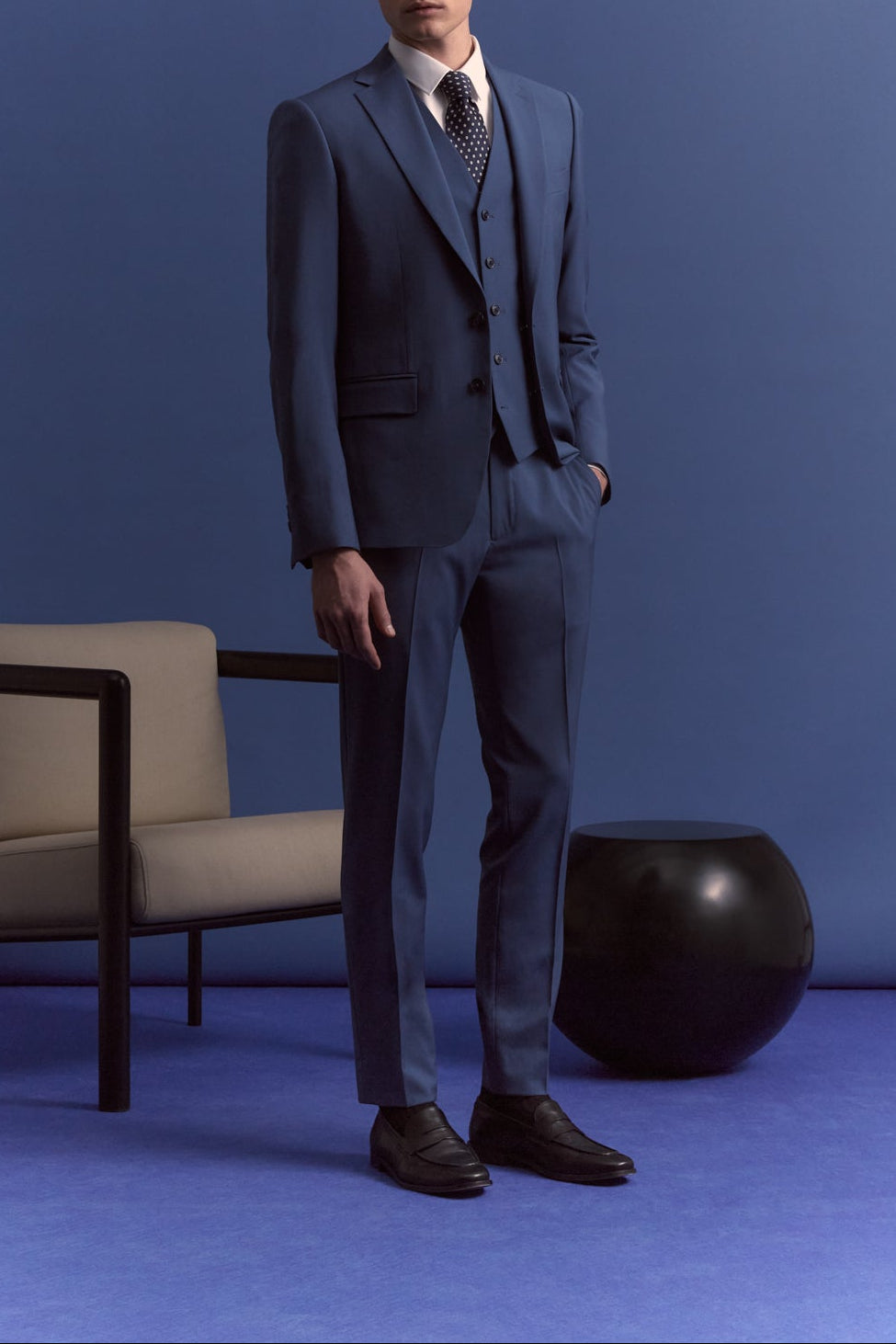 Wassily suit in merino virgin wool