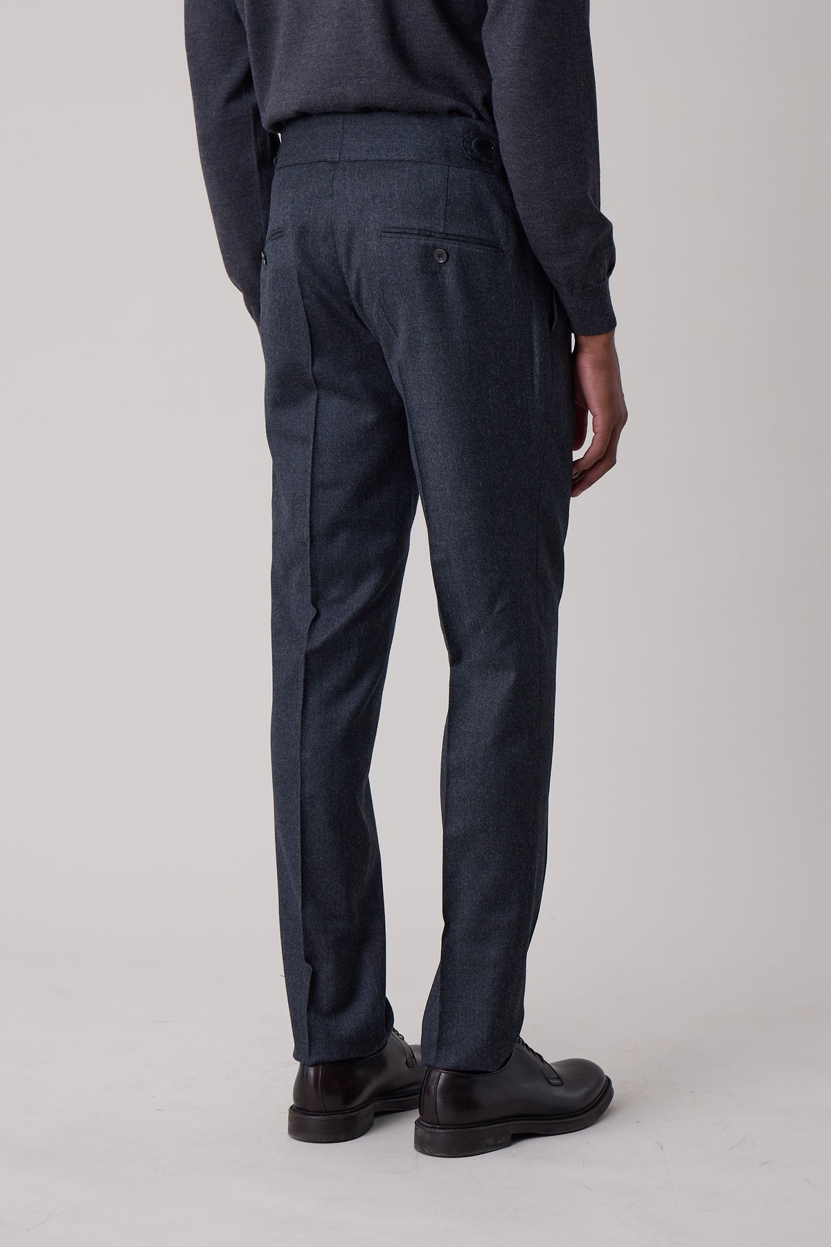Pantalon droit Viggo en laine vierge et laine anthracite