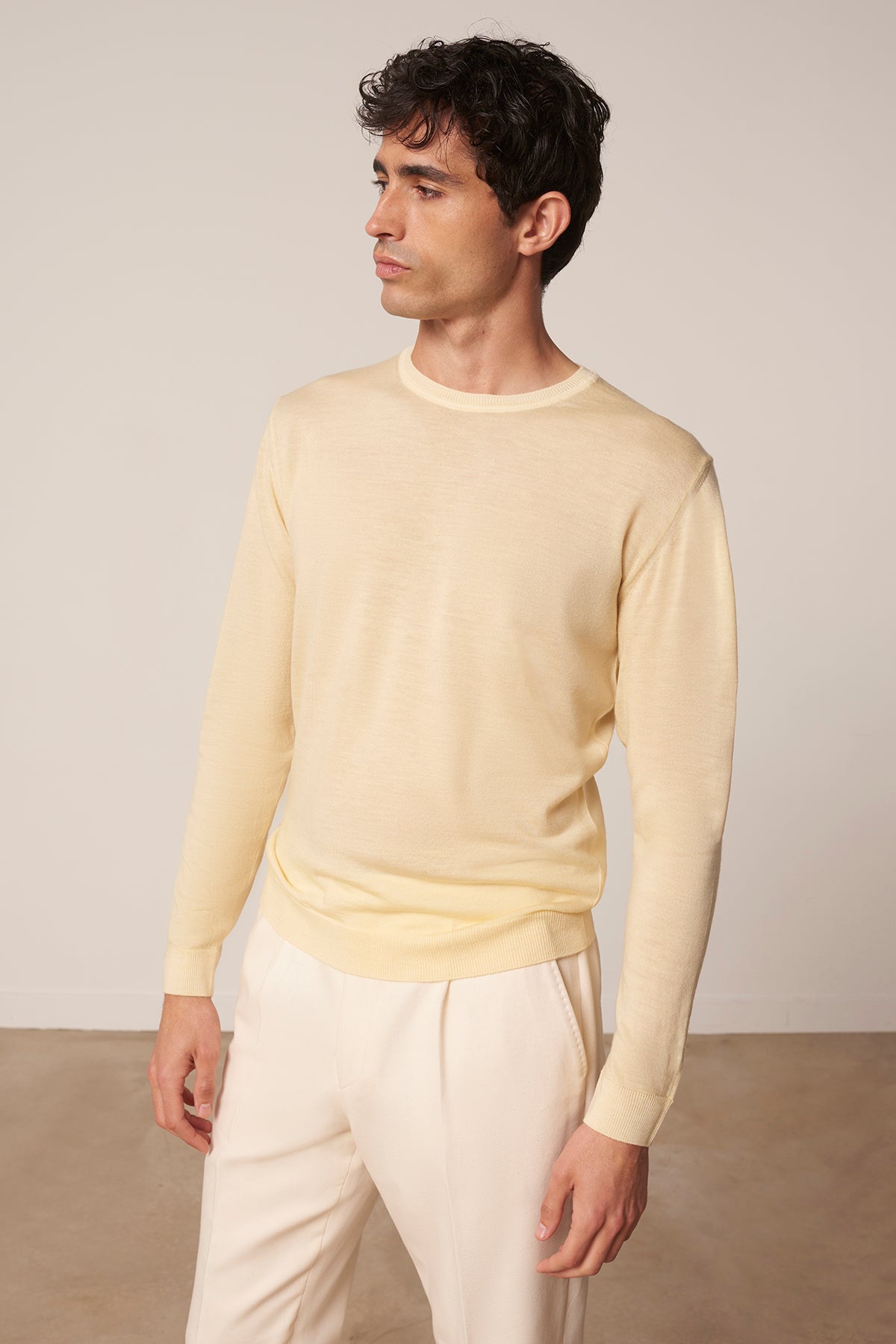 Pull col rond Pedro en merinos jaune