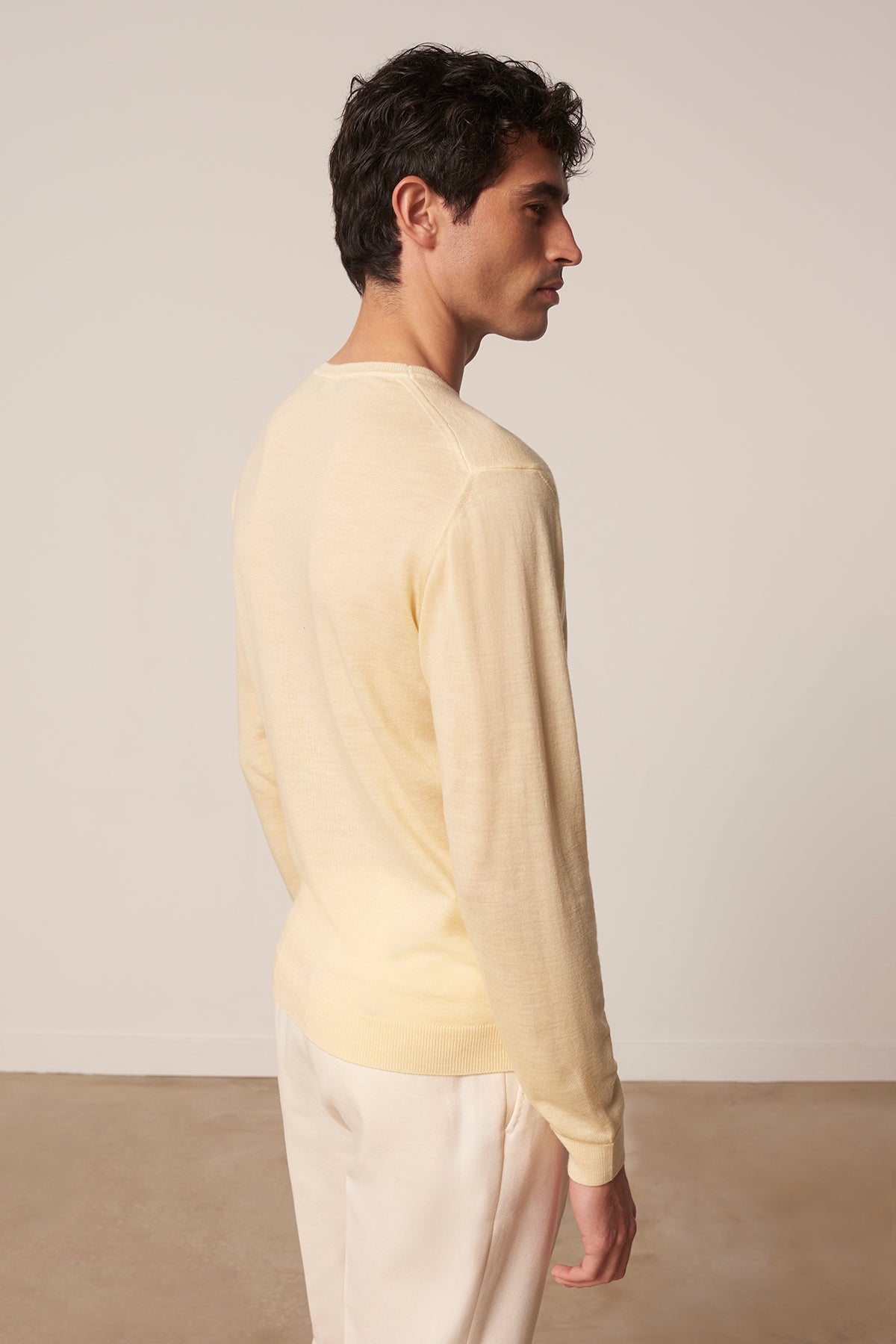 Pull col rond Pedro en merinos jaune