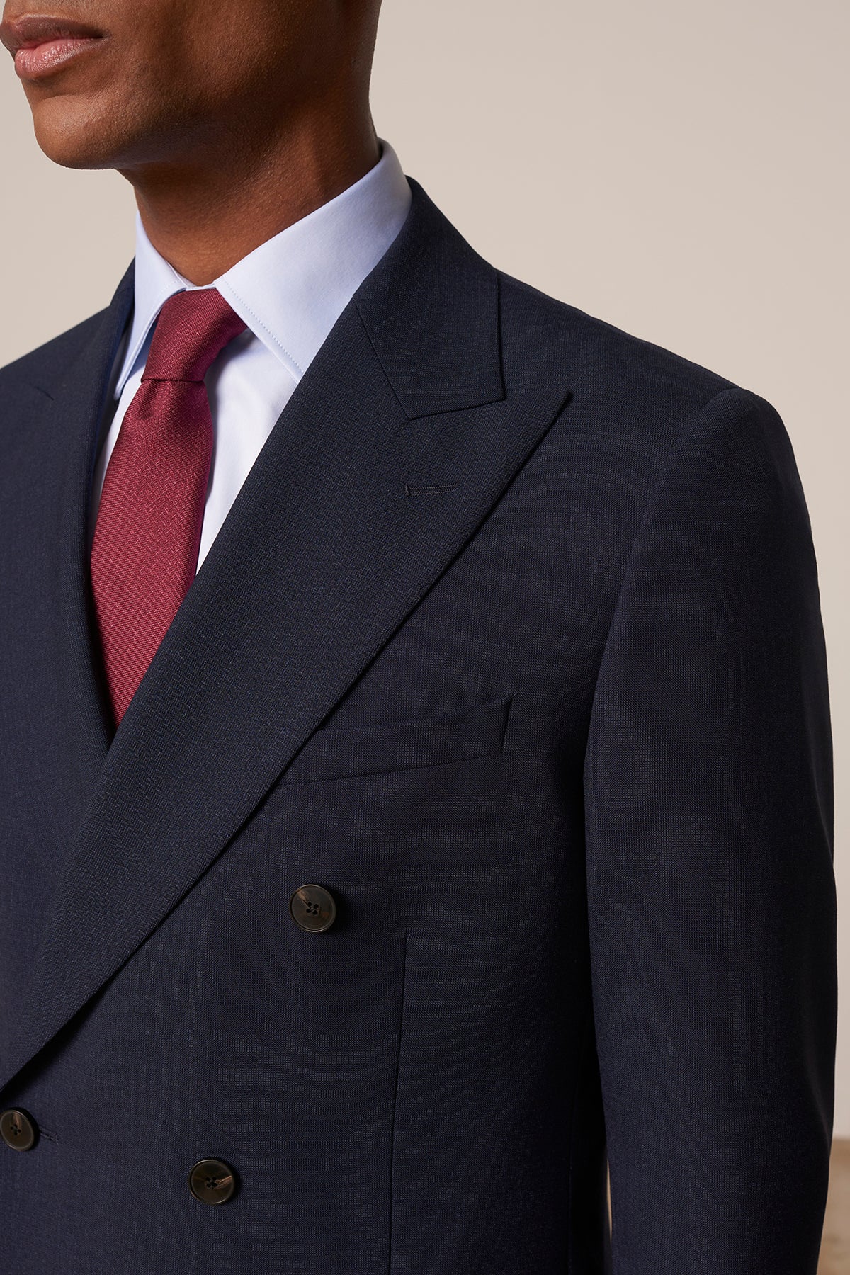 Costume croisé Segura en laine virege