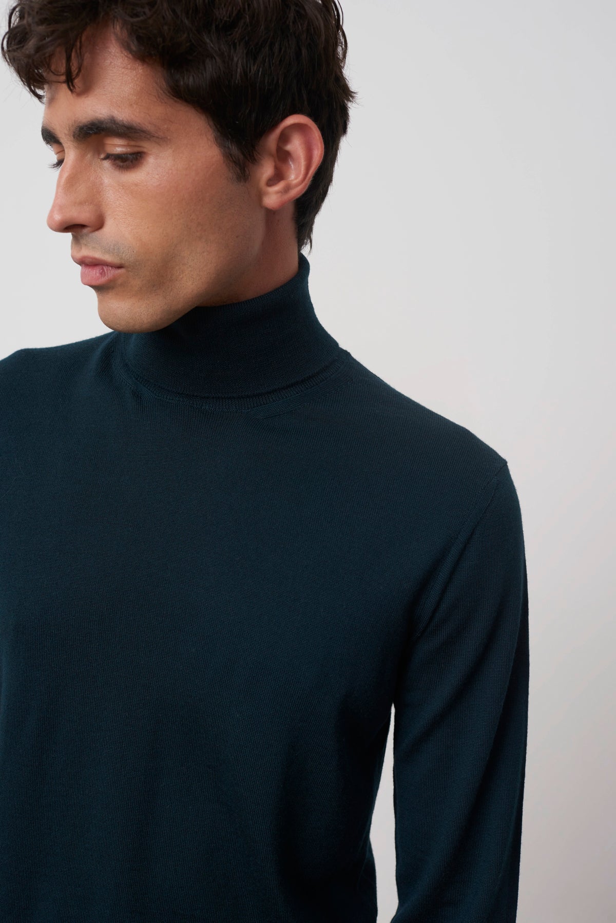 Pull col roulé Archibald en laine mérinos vert