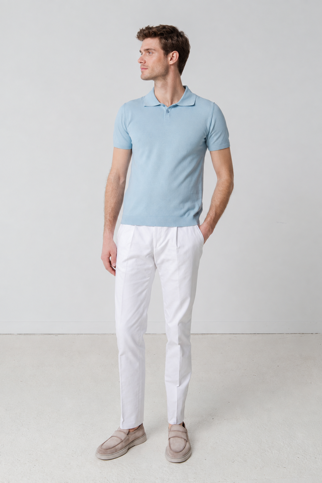 Vue 1, mannequin blanc